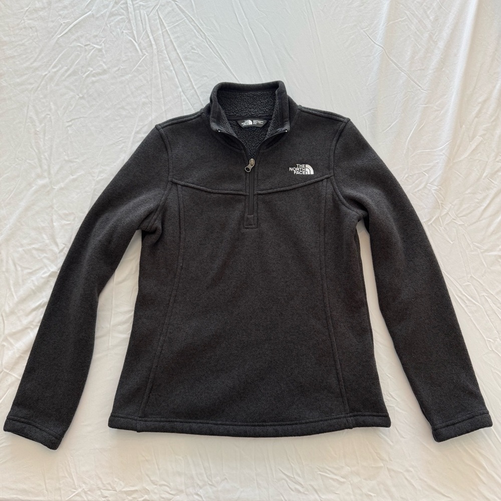 The North Face Black Fleece Pullover Women’s - Medium